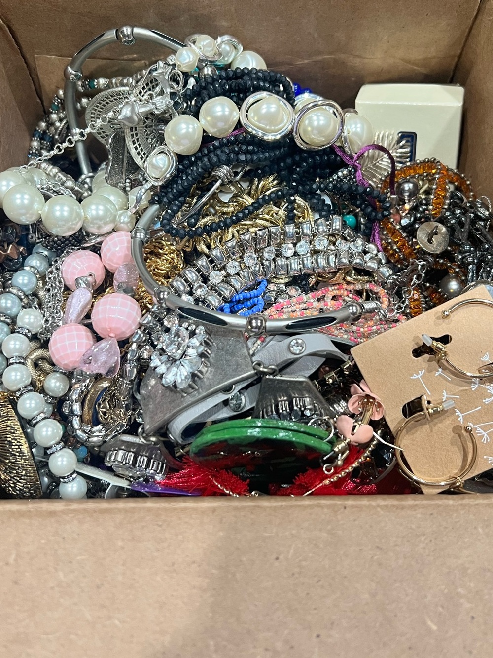 custome jewelry lot Vintage /Modern